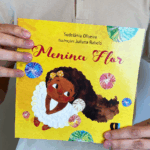 LIT_MeninaFlor_Tamanho 1